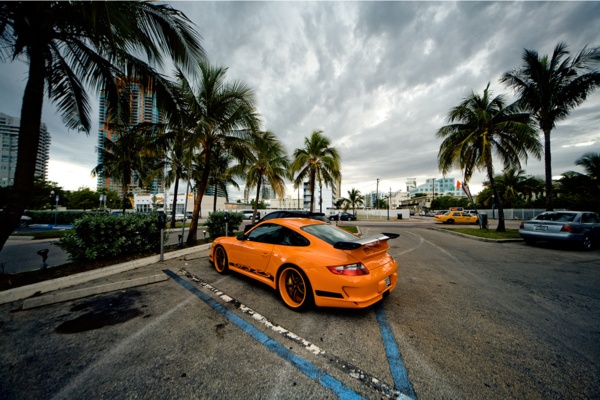 Yellow Porsche 911